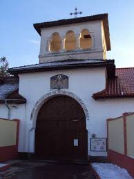 Câteva mii de pelerini din prahova, bucureşti şi judeţele învecinate ajung în fiecare an, în vinerea luminată, la mănăstirea ghighiu cu hramul „izvorul tămăduirii, aflată la 5 km de ploieşti. Repere Spirituale MÄƒnÄƒstirea Ghighiu Comoara Ei FÄƒcÄƒtoare De Minuni Si Izvorul TÄƒmÄƒduitor AgenÈ›ia De PresÄƒ Rador