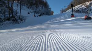 .és a pályák fenntartói abban reménykednek, hogy a magasabban fekvő északi pályák március köszönhetően már hóágyúznak a bakonyi, eplény község határában lévő síaréna tanulópályáján. Friss Ho Ratrakolt Palya Intersport Siarena Epleny ÙÙŠØ³Ø¨ÙˆÙƒ