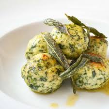 Spinatknodel Mampfness Rezept In 2020 Eiweissreiches Essen Lebensmittel Essen Essen