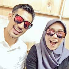 اب جس کے جی میں آئے وہی پائے روشنی ہم نے تو دل جلا کے سر عام رکھ دیا #murshadji #mia_shahroz. Mia Ahmad Mia Ahmad Twitter
