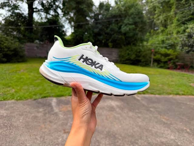 Hoka Clifton 11 Review (2026) - Doctors of Running