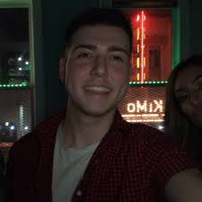 Roman Harvey (@MommyP2016)