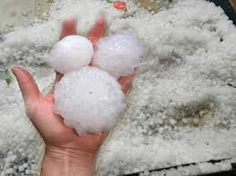 6:48 maltempo, strade e zone completamente imbiancate: Meteo Grandine Tra Poco Sara Violenta E Pure Di Grosse Dimensioni Le Regioni A Rischio Nelle Prossime Ore Ilmeteo It