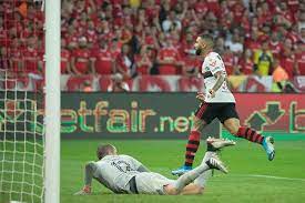 Flamengo x inter ao vivo é válido pela rodada do brasileiro série a 2019 ao vivo. Em Jogo Tenso Flamengo Empata Com Inter No Beira Rio E Avanca Na Libertadores Superesportes