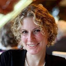 Carol Blizard's Instagram, Twitter & Facebook