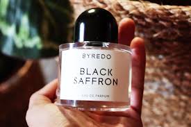 2 M A V E N S I S T E R S On Instagram عطري المفضل حاليا Officialbyredo Harveynicholsriyadh العطر هذا عندنا من زمان Ice Cream Talenti Ice Cream Cream