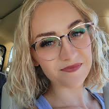 How to avoid parchment paper sticking to bread?