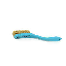 Boar bristle brushes glide smoothly through your hair and work their magic on your scalp by evenly distributing its natural oils from root to tip. Metolius Deluxe Boar S Hair Brush Boulderburste Bolting Eu