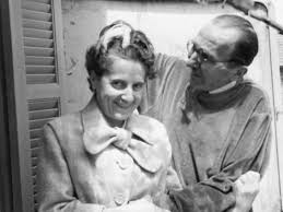 Το μεταξύ φωτεινό διάστημα το λέμε ζωή. N Kazantzakhs Ti Einai Agaph To Egw Ki Esy Afanizontai Agapw 8a Pei Xanomai Alfavita