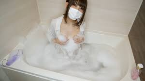 赤崎七海-Nanami Akasaki-♥ななみ研究室🍌 on X: おはようございます☀ 毎日フォロワーさんが増えててうれしいです♥  毎週２、3日空いてる時間に、youtubeのコメントやTwitterのリプなどに返事をしているのですが、バズった動画などがでると、コメントが100件超えるため  ...