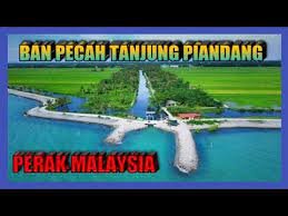Its primary economic activities include fishing. Ban Pecah Tanjung Piandang Perak Malaysia Part 1 Youtube
