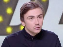 Vous êtes d'accord avec nos chroniqueurs ? Wtf Bertrand Latour Vs Eric Blanc Clash En Direct Dans L Equipe Du Soir