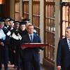 Mario draghi omri gcolih (italian pronunciation: Https Encrypted Tbn0 Gstatic Com Images Q Tbn And9gcq D88wrdgxdxv1 0ab5cvh998xck5a7ne Yw2khvgts Sn3eux Usqp Cau