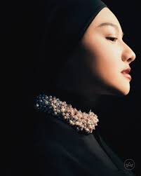 Hawa Rizwana Ekstrem Di Balik Ayu