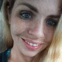 Jasmine Coyle's Instagram, Twitter & Facebook