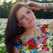 Heather Gilroy's Instagram, Twitter & Facebook