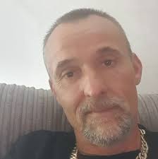 Dean Gale (@djdeaneg122) • Facebook