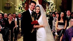 Chandler suggests that he and monica get together and have a baby if they're not married by what age? Die Gesamte Friends Geschichte Wurde Schliesslich Erklart Fernsehen Kann 2021