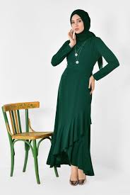 Alvina Tesettur Asimetrik Kesim Elbise Modelleri Moda Tesettur Giyim Elbise Modelleri Elbise Giyim