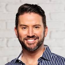 Andre Moten's Instagram, Twitter & Facebook