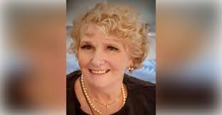 Camille Patton's Instagram, Twitter & Facebook