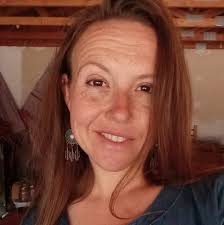 What is the minimum amount of land required for homesteading?