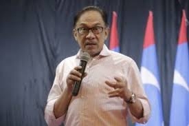 Menurut beliau, skandal 1mdb tidak mungkin berlaku 'tanpa persetujuan daripada pelbagai lembaga kewangan dan peraturan'. Pas Dapat Wang Dari Umno Bukan 1mdb Suara Pakatan Daily