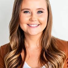 Christy Eaves's Instagram, Twitter & Facebook