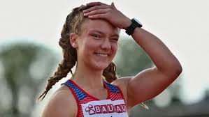 Nestačila jen na italku irene siragusaovou, na kterou ztratila 36 setin. Dve Teenagerky Ozivuji Slavu Discipliny V Niz Cesky Vladly Svetu Sport Cz