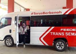 Bus rapid transit trans semarang trans semarang sekarang memiliki tujuh koridor utama dan satu koridor khusus, yaitu koridor i jurusan terminal mangkang — terminal penggaron, koridor ii jurusan terminal terboyo — terminal sisemut ungaran, koridor iii jurusan pelabuhan tanjung emas. Trans Semarang Mulai Operasikan Armada Microbus Feeder Iv Rute Bsb Unnes Catat Halte Transit Dan Tarifnya Sob Gridoto Com