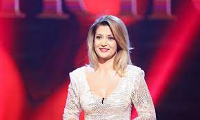 Emisiunea va intra pe tronsonul pe care rulează în prezent visuri la cheie. Shopping Quiz Amalia Enache Shopping In Romania