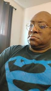 I'm Allen Curtis Gray Jr aka the mighty rhino of the Southside of  Indianapolis in the city of Southport I'm cousin of actor don cheadle and  husband of Mrs Andy Niemann of