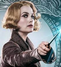 Queenie Goldstein Harry Potter Wiki Fandom In 2021 Queenie Goldstein Tina Goldstein Fantastic Beasts