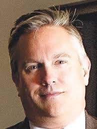 Derek Fraley's Instagram, Twitter & Facebook