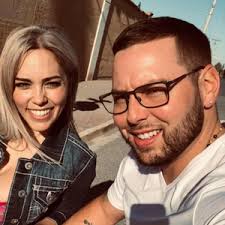 美国一高尔夫职业球员与女友在墨西哥隔离时被枪杀_手机新浪网