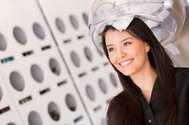 Yes, you can dye your hair while you're pregnant — as long as you take certain precautions and mention your pregnancy to your stylist. Can You Colour Your Hair When You Re Pregnant Here S Everything To Know