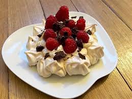 Claire Au Matcha Mini Pavlova Aux Fruits Rouges Pavlova Pavlova Aux Fraises Blog Cuisine
