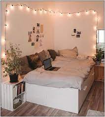 65 Minimalist Bedrooms With Cheap Furniture That You Can Reach Page 46 Pointsave Net Minimalistbedroom Cozy Room Minimalist Bedroom Room Ideas Bedroom