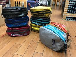 ブラックホール キューブ】新色入荷し、画像追加作業に追われる… | いいぶさ日記