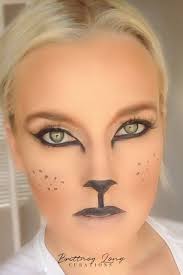 Easy DIY Halloween Costume Ideas for Moms!