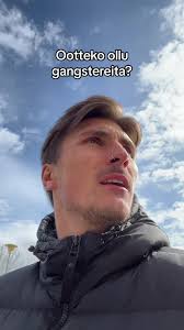 Gangstaglaanin Bossman: Fannabe Confession