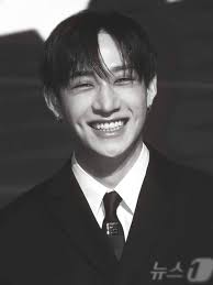 Who is your bias and bias wrecker? My bias is Chan. Bias wreckers