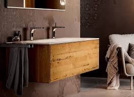 Naturlich Schone Bader Setzen Auf Holz Einrichtungsbeispiele Und Tipps Badmobel Holz Waschbeckenunterschrank Holz Und Bad