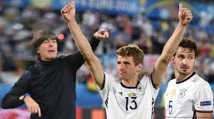 He has a younger brother, simon. Euro 2020 Thomas Muller And Mats Hummels In Germany Squad Sports German Football And Major International Sports News Dw 19 05 2021