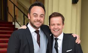 He has been married to lisa armstrong since july 22, 2006. Ant Mcpartlin S Friendship With Declan Donnelly Undergoes A Big Change Hello