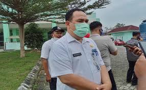 Download soal skb kementerian kesehatan (kemenkes). Mediacenter Riau Go Id 64 Pelamar Lulus Seleksi Rekrutmen Tenaga Kontrak Penanggulangan Covid 19 Di Pekanbaru