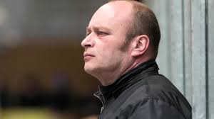 Wiki erzwingt Showdown