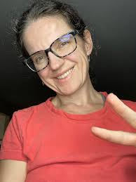 Admiring a content creator's spontaneity