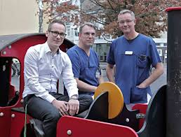 Check spelling or type a new query. 400 Gramm Patient In Krefeld Dennis Uhlig Der Spezialist Bei Baby Operationen