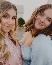 Caitlin Gailey's Instagram, Twitter & Facebook